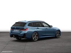 Blau Gebraucht 2024 BMW 330e M Sport Kombi | 51.020 € (Teuer)
