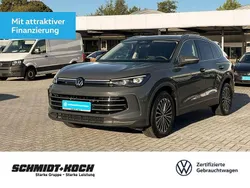 Grau Gebraucht 2024 VW Tiguan Elegance SUV | 40.780 € (Fairer Preis)