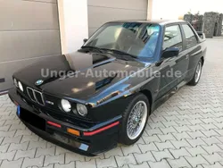 Schwarz Gebraucht 1990 BMW M3 Sport Line Limousine | 159.000 €