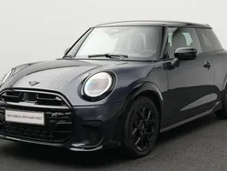 Grau Gebraucht 2024 Mini John Cooper Works Kleinwagen | 32.062 € (Guter Preis)