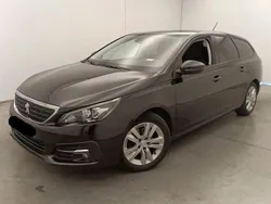 Lackierung schwarz perla nera/me Gebraucht 2020 Peugeot 308 Active Kombi | 10.980 € (Guter Preis)