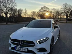 Weiß Gebraucht 2019 Mercedes A250 AMG line Limousine | 27.000 € (Etwas zu teuer)