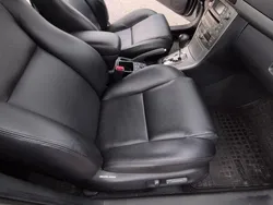 Grau Gebraucht 2006 Toyota Avensis Executive Limousine | 6.990 €