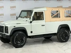 Weiß Gebraucht 2013 Land Rover Defender SUV | 119.999 €