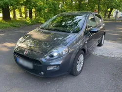Grau Gebraucht 2013 Fiat Punto Kleinwagen | 2.290 € (Superpreis)