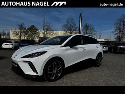 Weiß Gebraucht 2025 MG MG4 EV Luxury Kleinwagen | 27.439 €