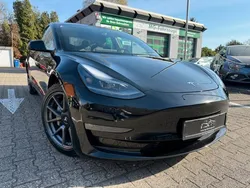 Schwarz Gebraucht 2022 Tesla Model 3 Long Range Limousine | 28.699 € (Fairer Preis)