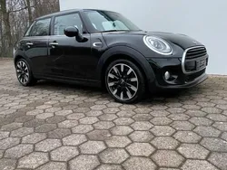 Schwarz Gebraucht 2017 Mini ONE Kleinwagen | 14.490 €