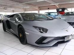 Grau Gebraucht 2018 Lamborghini Aventador Coupé | 349.500 € (Guter Preis)