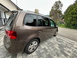 Braun Gebraucht 2013 VW Touran Highline Van / Kleinbus | 7.200 € (Superpreis)