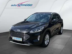 Obsidianschwarz metallic Gebraucht 2024 Ford Kuga Titanium SUV | 38.990 € (Teuer)