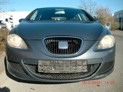 Grau Gebraucht 2007 Seat Leon Reference Limousine | 1.000 € (Fairer Preis)