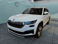 Weiß Gebraucht 2023 Skoda Kodiaq Style SUV | 43.740 € (Etwas zu teuer)
