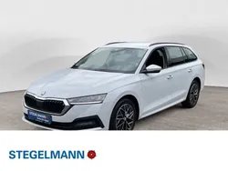 Moonweiss metallic Gebraucht 2023 Skoda Octavia Ambition Kombi | 27.390 € (Fairer Preis)