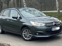 Grau Gebraucht 2010 Citroën C4 Tendance Kleinwagen | 4.350 €