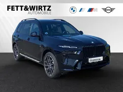 Carbonschwarz Gebraucht 2023 BMW X7 M Sport SUV | 88.400 € (Fairer Preis)