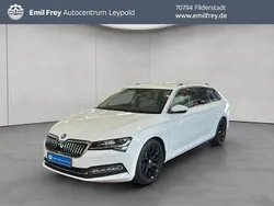 Weiß Gebraucht 2022 Skoda Superb Premium Edition Kombi | 24.890 € (Guter Preis)