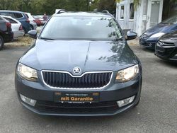 Grau Gebraucht 2016 Skoda Octavia Joy Kombi | 13.390 € (Fairer Preis)