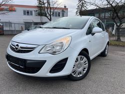 Weiß Gebraucht 2012 Opel Corsa Kleinwagen | 2.790 € (Fairer Preis)