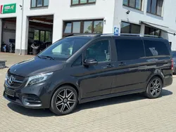 Grau Gebraucht 2021 Mercedes V300 AMG Van / Kleinbus | 52.990 € (Guter Preis)