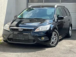 Schwarz Gebraucht 2010 Ford Focus Kombi | 999 € (Superpreis)