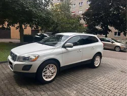 Weiß Gebraucht 2009 Volvo XC60 SUV | 10.800 € (Fairer Preis)
