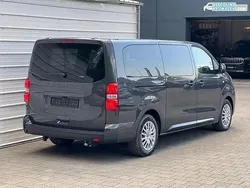 Titanium grau Neu 2025 Peugeot Traveller Business-Line Van / Kleinbus | 44.390 € (Fairer Preis)