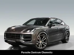 Grau Gebraucht 2025 Porsche Cayenne SUV | 124.890 €