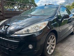 Schwarz Gebraucht 2010 Peugeot 207 CC Cabrio | 3.000 € (Fairer Preis)