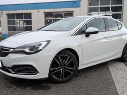 Weiß Gebraucht 2017 Opel Astra OPC Limousine | 10.800 € (Fairer Preis)