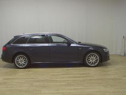 Mondscheinblau metallic Gebraucht 2015 Audi A4 S-Line Kombi | 8.690 € (Superpreis)
