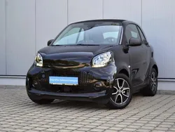 Schwarz Gebraucht 2021 Smart ForTwo Electric Drive Passion Coupé | 15.885 €