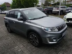 Grau Gebraucht 2019 Suzuki Vitara Comfort SUV | 14.980 €