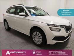 Weiß Gebraucht 2021 Skoda Kamiq Active SUV | 15.470 € (Fairer Preis)