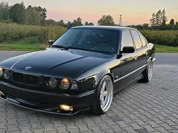 Schwarz Gebraucht 1994 BMW 540 Limousine | 23.900 €