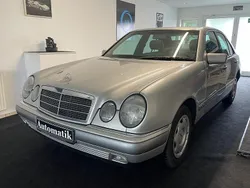 Silber Gebraucht 1998 Mercedes E200 Elegance Limousine | 1.490 € (Superpreis)