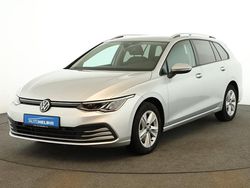 Reflexsilber metallic Gebraucht 2024 VW Golf VIII Life Kombi | 25.780 € (Fairer Preis)