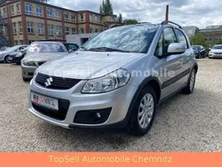 Silber Gebraucht 2012 Suzuki SX4 Style SUV | 9.898 € (Etwas zu teuer)