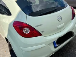 Andere außenfarben Gebraucht 2005 Opel Corsa Cosmo Kleinwagen | 1.500 € (Fairer Preis)