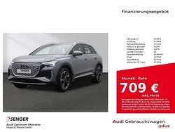 Kieselgrau Gebraucht 2025 Audi Q4 e-tron Ambiente SUV | 54.990 € (Fairer Preis)