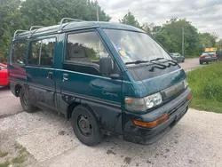 Grau Gebraucht 1996 Mitsubishi L Top Van / Kleinbus | 3.700 €
