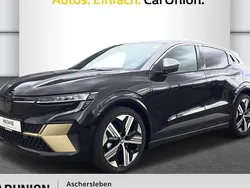 Andere farbe Neu 2024 Renault Mégane Iconic Limousine | 36.995 €