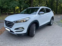 Weiß Gebraucht 2017 Hyundai Tucson Advantage SUV | 13.900 € (Fairer Preis)