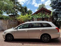 Grau Gebraucht 2005 Toyota Avensis Sol Limousine | 2.000 € (Guter Preis)