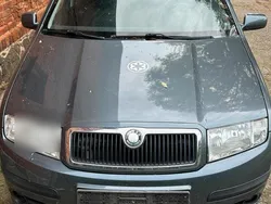 Grau Gebraucht 2005 Skoda Fabia Kombi | 1.000 € (Guter Preis)