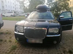 Schwarz Gebraucht 2007 Chrysler 300C Kombi | 2.500 € (Etwas zu teuer)