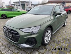 Distriktgrün metallic Neu 2025 Audi A3 S-Line Limousine | 35.980 € (Guter Preis)