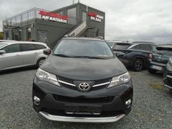 Schwarz Gebraucht 2015 Toyota RAV4 Edition SUV | 13.950 € (Fairer Preis)