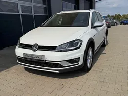 Weiß Gebraucht 2019 VW Golf VII Kombi | 11.980 € (Fairer Preis)