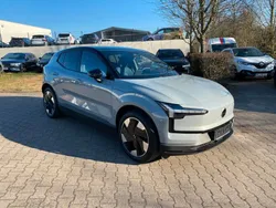 Grau Gebraucht 2024 Volvo EX30 Ultra SUV | 36.000 € (Fairer Preis)